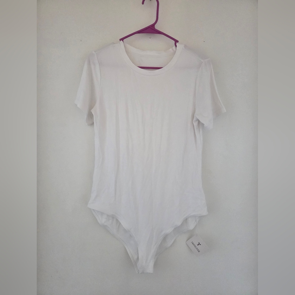 Trenliver Classic White Women's Bodysuit